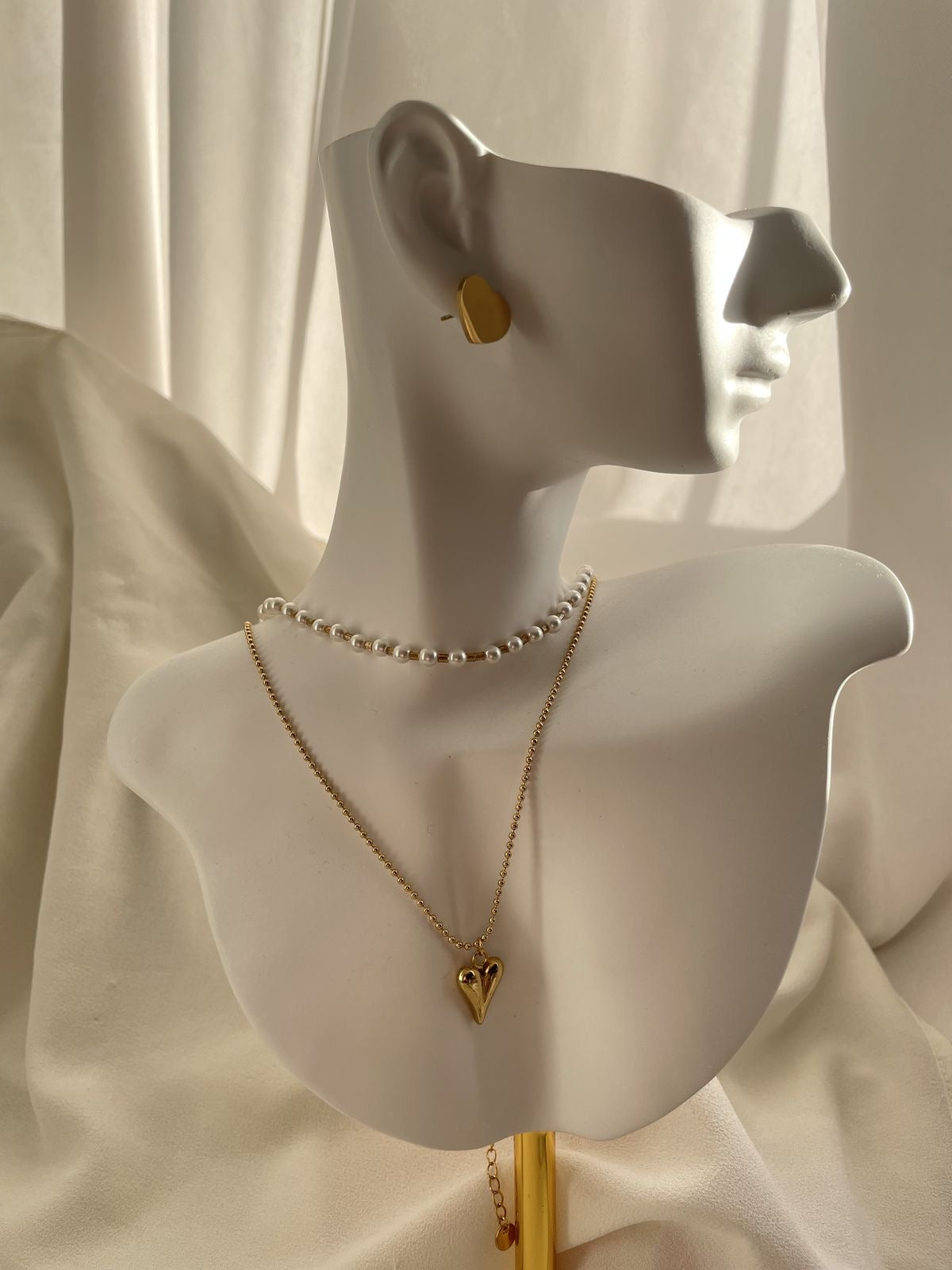 Jewelry & Accessories